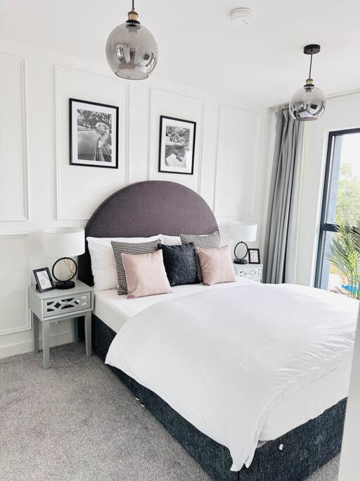 Central Derby Urban 2 Bedroom Flat - An Oasis Of Elegance! Free Parking And Wifi Suitable For Families And Professionals Экстерьер фото